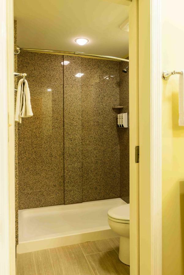 Asbury Inn & Suites Wilmore Екстер'єр фото